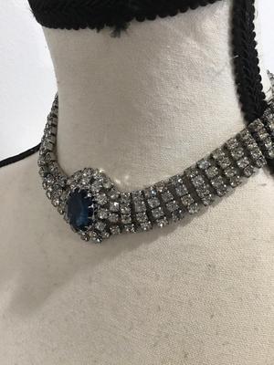 Beautiful Clear and Blue Rhinestone Vintage Necklace