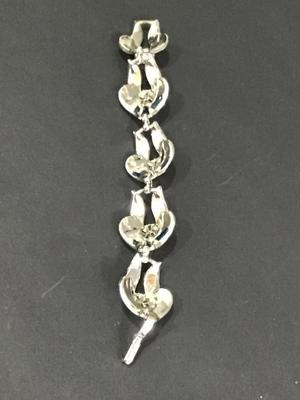 Vintage Silver Tone Bracelet with clear rhinestones