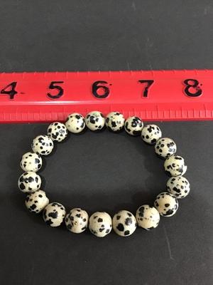 Polished stone stretch bracelet