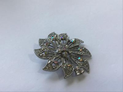 Beatiful Silver Rhinestone Brooch