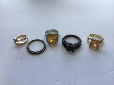 Ring lot