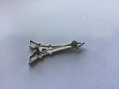 Fashion Pin