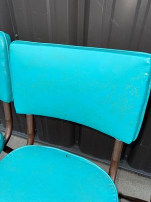 4 chairs