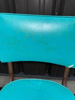 4 chairs