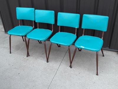 4 chairs