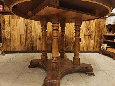 Vintage Dining Set with Leaves
