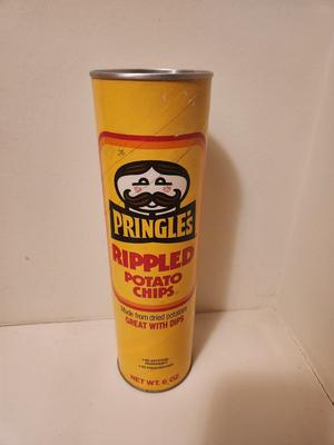70's Pringle Can