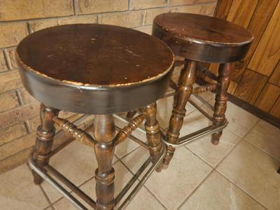 Spinning Stools