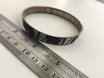 Zebra fashion bangle