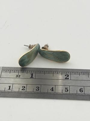 Green gold tone dangle earrings