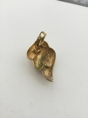 Tat marked gold tone vintage clip on statement earrings