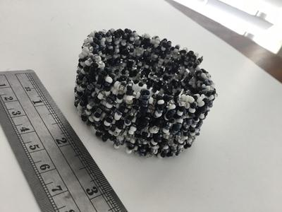 Black and white beaded fashion bracelets