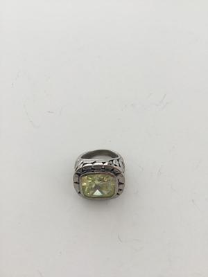 Silver tone unmarked fashion ring