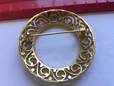 Gold Tone Brooch