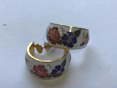Colosseum Hoop Earrings
