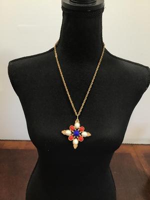 Sarah Coventry Necklace