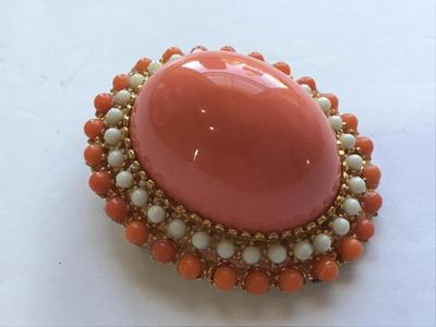 Chunky Domed Vintage Brooch