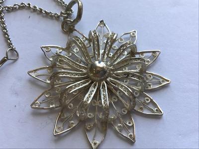 Silver Tone Filagree Necklace