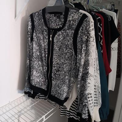 Sale Photo Thumbnail #472