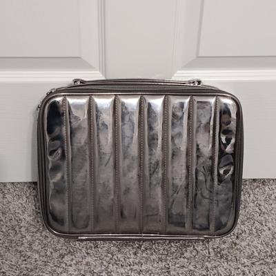 Sale Photo Thumbnail #657