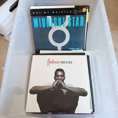 LOT 299: Large Collection of Vintage LPs - Hip Hop, Dance and Rock