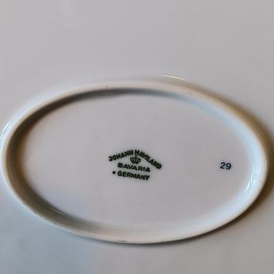 LOT 265: Johann Haviland Forever Spring Serving Dishes