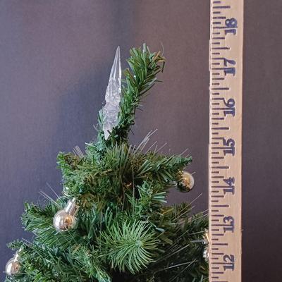 LOT 264: Bradford Exchange Thomas Kinkade Holiday Sparkle Fiber Optic Table Top Tree