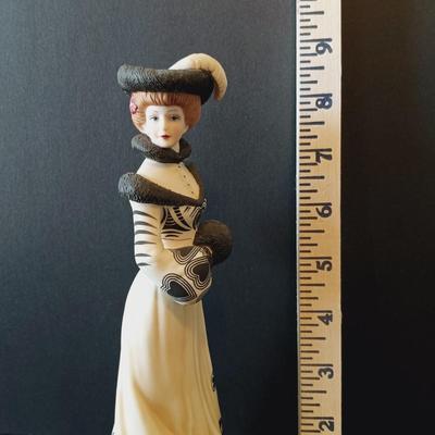 Sale Photo Thumbnail #950