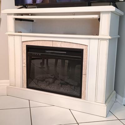 LOT 253: Mantel Console Electric Fireplace