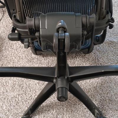 LOT 245: Herman Miller Aeron Chair
