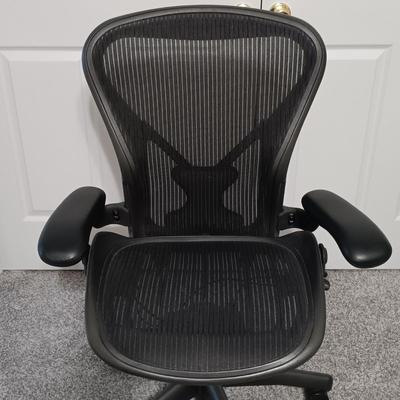 LOT 245: Herman Miller Aeron Chair
