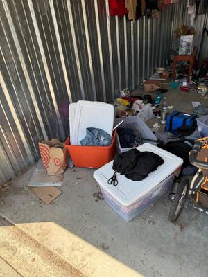 Storage locker auction