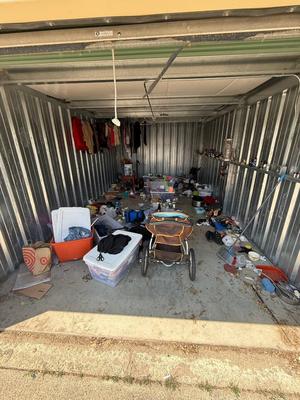 Storage locker auction