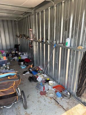 Storage locker auction