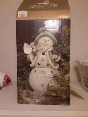 Classic Holiday Traditions Snowman
