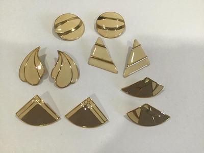 Beatiful Large Vintage Enamel Earrings. Great Condition set of 5