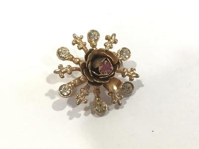 Petite Vintage Brooch