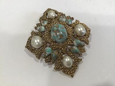 Vintage Sarah Coventry Pendant/ Brooch Faux Turquoise Pearl