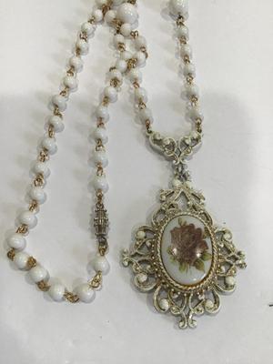 Florenza Victorian Revival Cameo Necklace Vintage