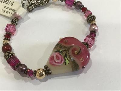La vie En Rose Bracelet