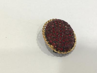 Beautiful Domed Garnet In Color Vintage Brooch