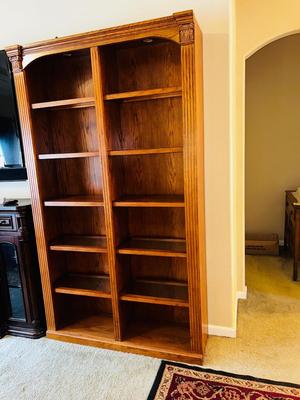 VERY NICE LIT DOUBLE BOOKCASE ( 2 of 2)
