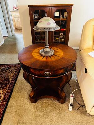 2 TIER INLAID WOOD SIDE TABLE W/DRAWER AND A GLASS SHADE LAMP