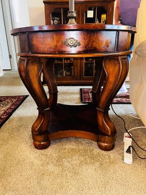 2 TIER INLAID WOOD SIDE TABLE W/DRAWER AND A GLASS SHADE LAMP