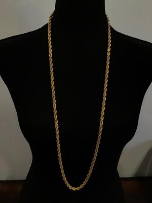 Nice Quality Gold Tone Necklace