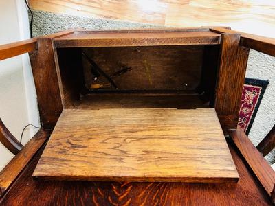 ANTIQUE HALL TREE W/STORAGE UNDER THE SEAT