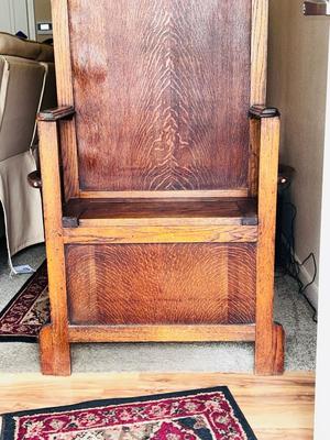 ANTIQUE HALL TREE W/STORAGE UNDER THE SEAT