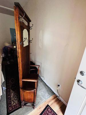 ANTIQUE HALL TREE W/STORAGE UNDER THE SEAT