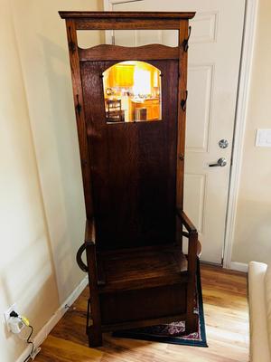 ANTIQUE HALL TREE W/STORAGE UNDER THE SEAT