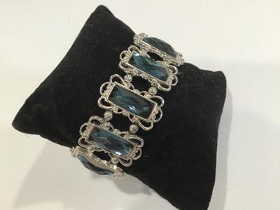 Pretty Fashion Bracelet